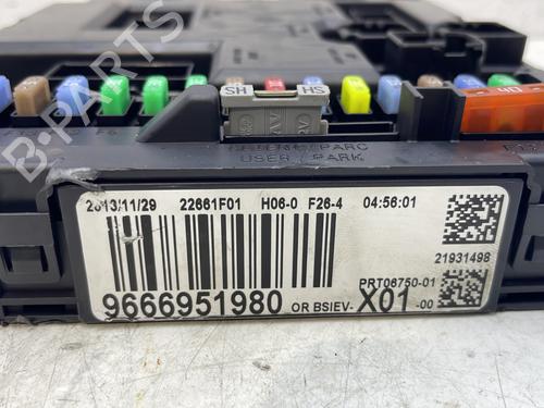 Used Fuse box Fuse box CITROËN DS3 (SA_) 1.4 HDi 70 (SA8HP4) (68 hp) 27403816 27403816
