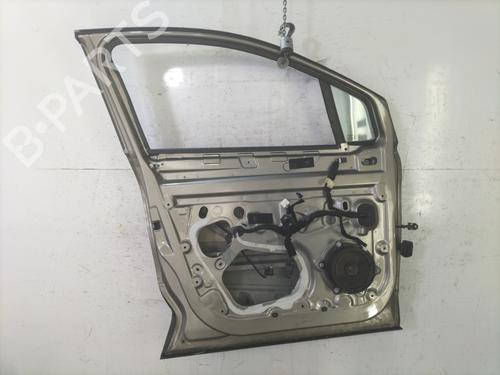 Left front door RENAULT CAPTUR I (J5_, H5_) 1.5 dCi 90 (J5N4, J5M5, J5MW, J5M6, J5AL, J5AJ) | BP31143785C2 