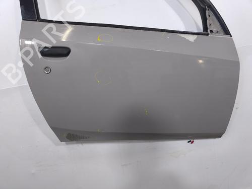 right-front-door-bluecar-blueutility-2011-40054983 main image