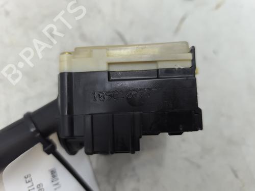 Switch TOYOTA YARIS (_P1_) 1.4 D-4D (NLP10_, NLP10R) | BP30465641I30 - Image 3