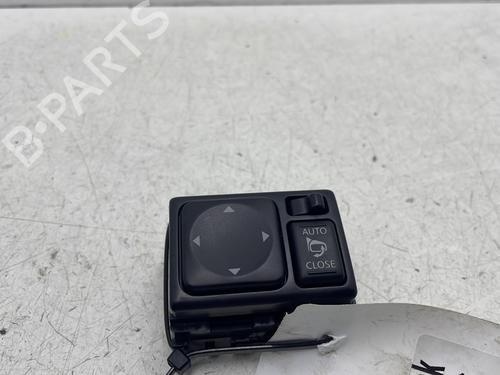 Commande retroviseurs NISSAN JUKE (F15) 1.2 DIG-T (115 hp) 31916685