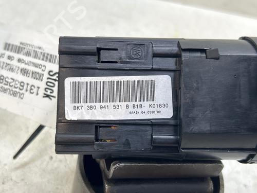 Headlight switch SKODA FABIA II (542) 1.6 TDI | BP38721272I24 - Image 4