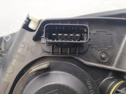 Used Right headlight Right headlight 38185276 38185276