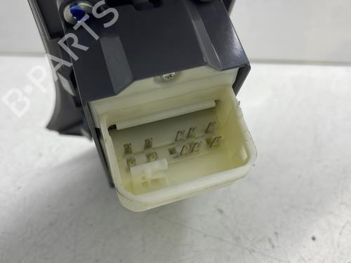 Used Left front window switch Left front window switch TOYOTA YARIS (_P9_) 1.4 D-4D (NLP90_, NLP90R) (90 hp) 30882183 30882183