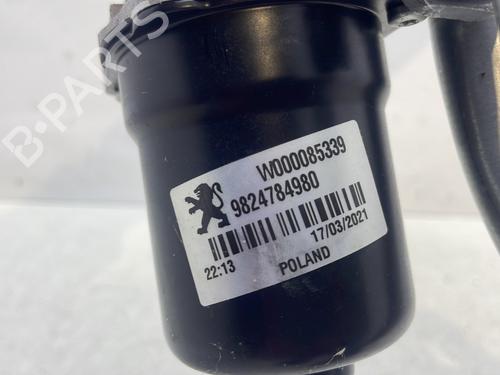 Used Front wiper motor Front wiper motor PEUGEOT 208 II (UB_, UP_, UW_, UJ_) e-208 (136 hp) 30045700 30045700