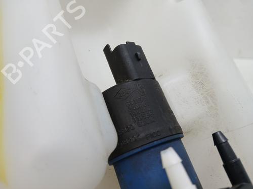windscreen-washer-tank-renault-clio-iii-br01-cr01-2005-2006-2007-2008-2009-2010-2011-2012-2013-2014-34365301 main image