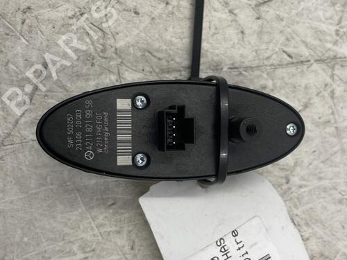 Left rear window switch MERCEDES-BENZ E-CLASS (W211) E 320 CDI (211.022) | BP23830510I29 