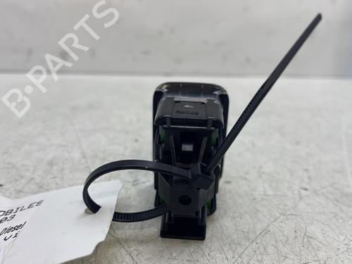 Right rear window switch MERCEDES-BENZ CLA Coupe (C117) CLA 220 CDI / d (117.303) | BP30088360I28 