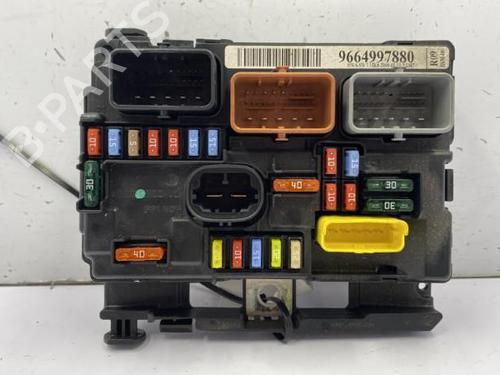Used Fuse box PEUGEOT 207 (WA_, WC_) 1.6 HDi (90 hp) 22842926