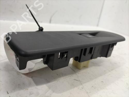 Right front window switch RENAULT CLIO IV (BH_) 1.5 dCi 75 | BP23077733I26 