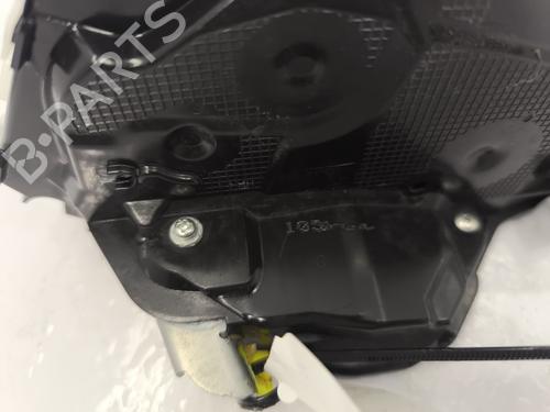 Front left lock TOYOTA YARIS (_P13_) 1.5 Hybrid (NHP130_, NHP130) | BP25833204C98 