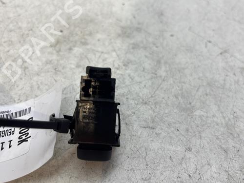Right rear window switch PEUGEOT 607 (9D, 9U) 2.2 16V | BP28568308I28