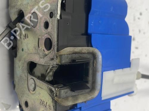 Front right lock FIAT 500L (351_, 352_) 1.4 (199LYB1B) | BP22847257C97 