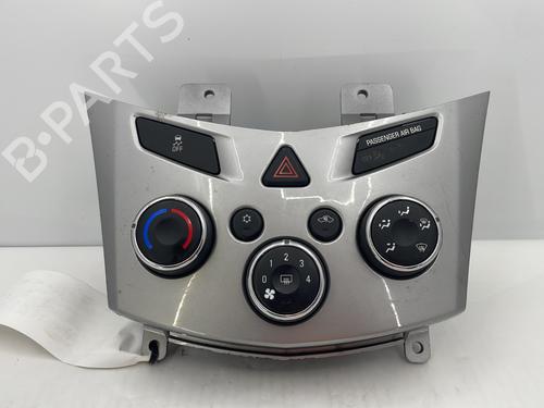 Comando clima CHEVROLET TRAX 1.7 TD (131 hp) 32341283