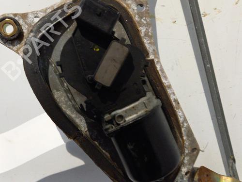 Used Front wiper motor RENAULT LAGUNA II (BG0/1_) 1.9 dCi (BG08, BG0G) (120 hp) 22826323