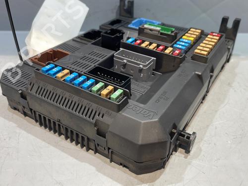 Fuse box PEUGEOT 208 I (CA_, CC_) 1.2 VTI 82 | BP29466588E1 