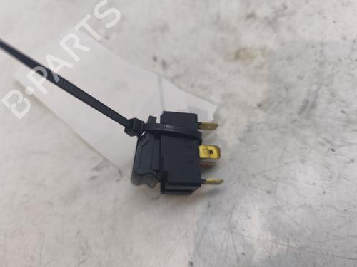 Switch PORSCHE 911 (996) 3.6 Carrera 4 | BP27493146I30 