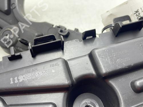 Used Rear bumper bracket Rear bumper bracket 33316672 33316672