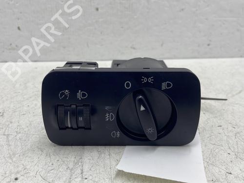 Used Headlight switch Headlight switch SEAT TOLEDO I (1L2) [1991-1999] 32703907 32703907