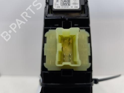 Used Left front window switch Left front window switch RENAULT ZOE (BFM_) ZOE (BFMC, BFMD) (136 hp) 30200174 30200174