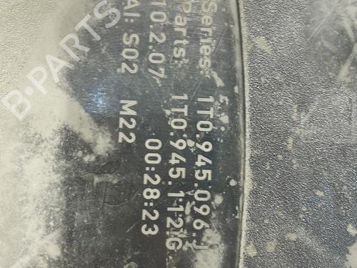 Right taillight VW TOURAN (1T1, 1T2) 1.9 TDI | BP25147007C35 