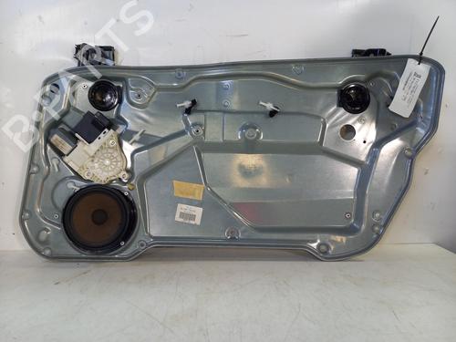 BP29584352C23 main image