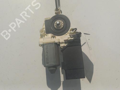 Right front window motor VW GOLF IV (1J1) 1.9 TDI | BP22827059E20 