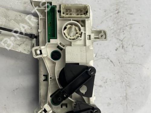 Used Climate control Climate control RENAULT CLIO II (BB_, CB_) 1.5 dCi (B/C2J) (68 hp) 22831910 22831910