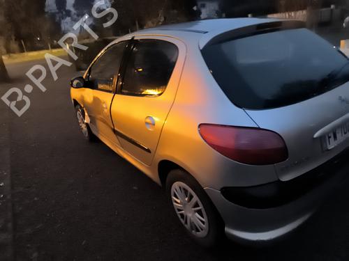 Used Parts PEUGEOT 206 Hatchback (2A/C) 1.4 i (75 hp) 4389483