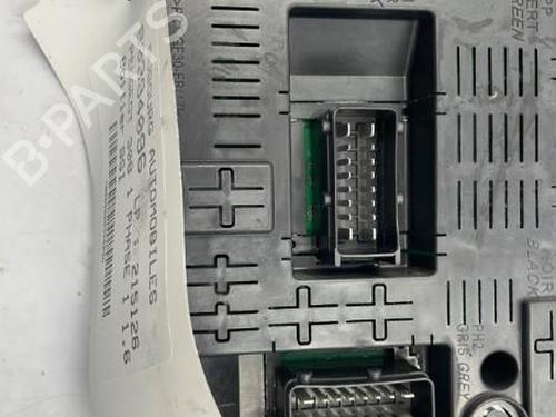 Used Fuse box PEUGEOT 308 I (4A_, 4C_) 1.6 HDi (90 hp) 22831610