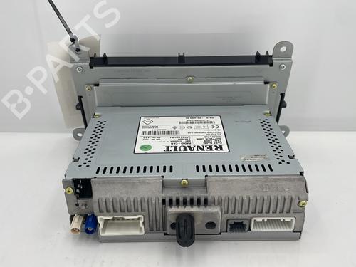 Used Radio Radio RENAULT CLIO IV (BH_) 1.2 TCe 120 (BHM0) (120 hp) 30874820 30874820