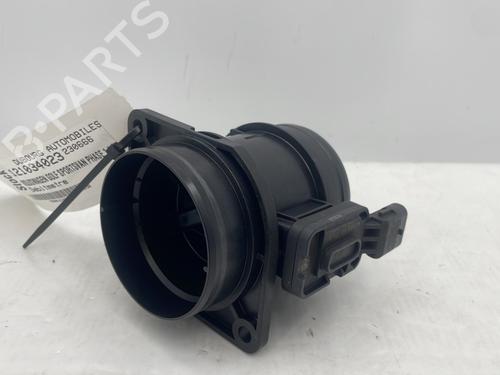 Used Mass air flow sensor VW GOLF SPORTSVAN VII (AM1, AN1) 1.6 TDI (110 hp) 32331135