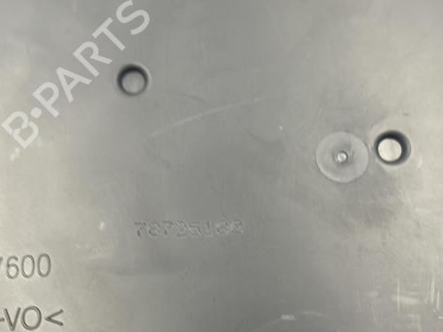Used Fuse box Fuse box PEUGEOT 308 SW II (LC_, LJ_, LR_, LX_, L4_) 1.6 BlueHDi 120 (120 hp) 22830413 22830413