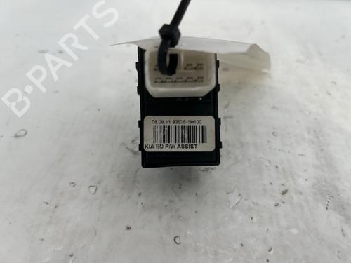 Used Right rear window switch Right rear window switch 38326399 38326399