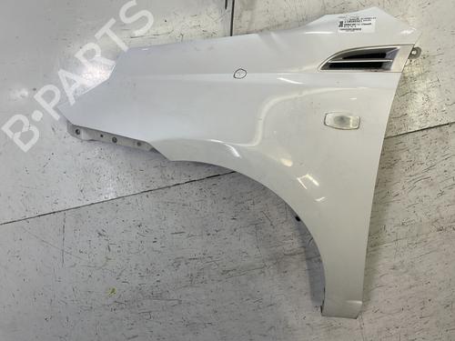 Used Left front fenders CHEVROLET AVEO / KALOS Hatchback (T250, T255) 1.2 (84 hp) 31581930