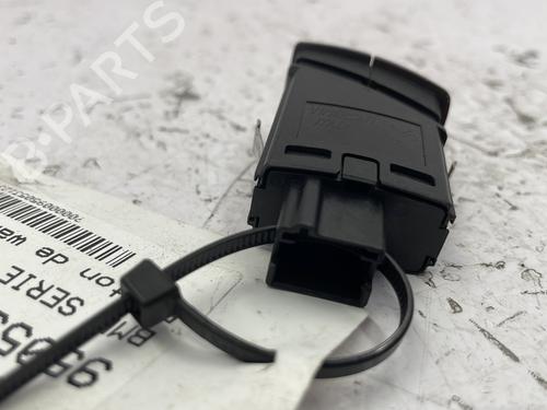 Used Warning switch Warning switch BMW 1 (F20) 116 i (136 hp) 22843738 22843738