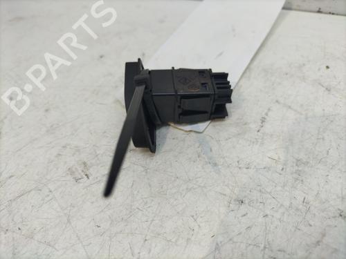 Used Warning switch Warning switch RENAULT CAPTUR I (J5_, H5_) 1.5 dCi 90 (J5N4, J5M5, J5MW, J5M6, J5AL, J5AJ) (90 hp) 27725557 27725557