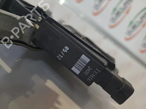 Used Front left window mechanism Front left window mechanism OPEL CORSA C (X01) 1.4 Twinport (F08, F68) (90 hp) 22821334 22821334