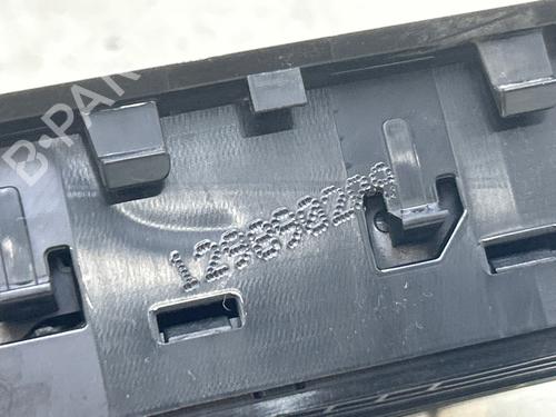 Left front window switch SEAT LEON Sportstourer (KL8, KLD) 1.4 TSI e-Hybrid | BP37714978I27  - Image 5