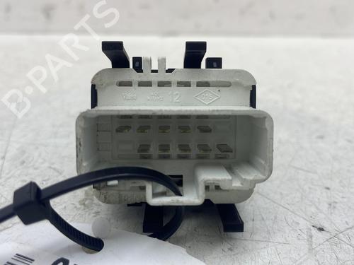 Højre fortil elrude kontakt RENAULT MODUS / GRAND MODUS (F/JP0_) 1.4 (JP01, JP0J) | BP29960209I26