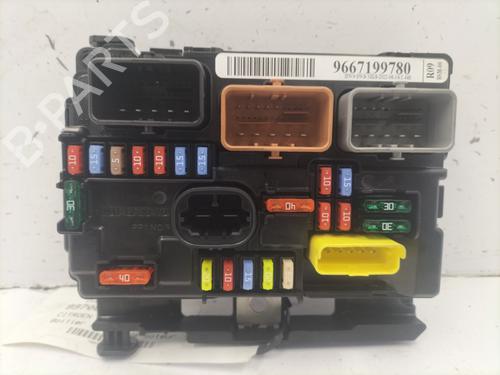 Used Fuse box CITROËN C3 II (SC_) 1.4 HDi 70 (SC8HZC, SC8HR0, SC8HP4) (68 hp) 23077974