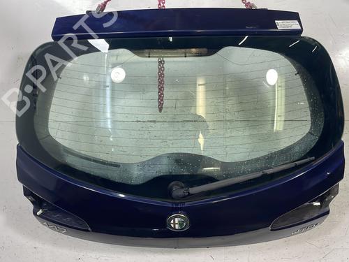 Bagklap CC/Kombi-Coupé ALFA ROMEO 147 (937_) 1.9 JTD (937.AXD1A, 937.BXD1A, 937.AXV1A, 937.BXB1A,... (115 hp) 28178500