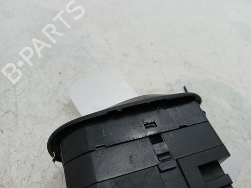 Used Left front window switch Left front window switch PEUGEOT 206 Hatchback (2A/C) [1998-2012] 29516059 29516059