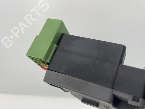 Steering column stalk PEUGEOT 205 II (20A/C) 1.1 | BP30874748I23