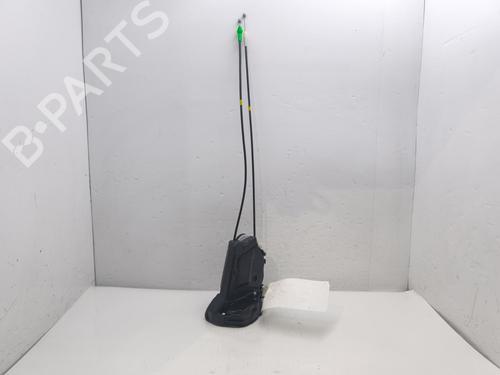 Serratura posteriore destra TOYOTA YARIS (_P13_) 1.5 (NSP131_) (112 hp) 31382000