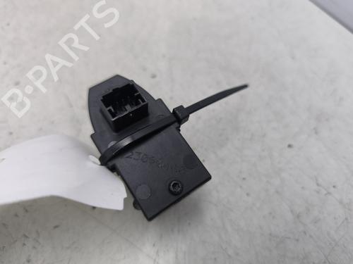 Used Right front window switch Right front window switch ALFA ROMEO GIULIETTA (940_) 1.6 JTDM (940FXD1A) (105 hp) 33317150 33317150