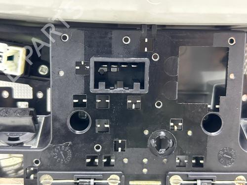Interior roof light KIA STONIC (YB) 1.0 T-GDi Eco-Dynamics+ | BP35936911I8 - Image 2