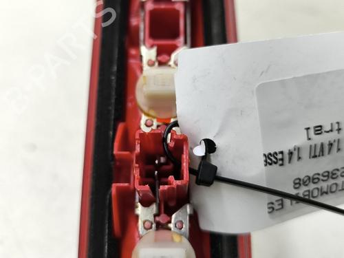 Third brake light CITROËN C3 Picasso (SH_) 1.4 VTi 95 (SH8FSC, SH8FP0, SH8FP6) | BP38008898L11  - Image 5