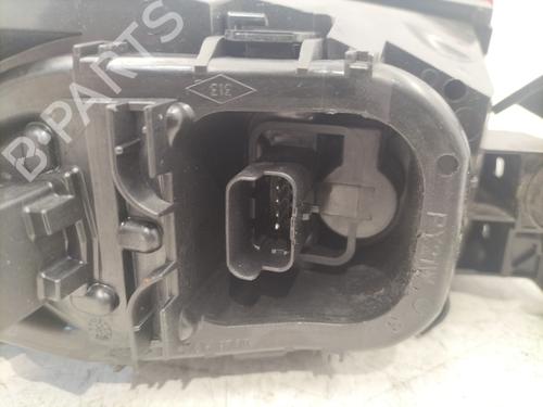 Right taillight RENAULT CLIO IV (BH_) 1.5 dCi 90 | BP24663973C35