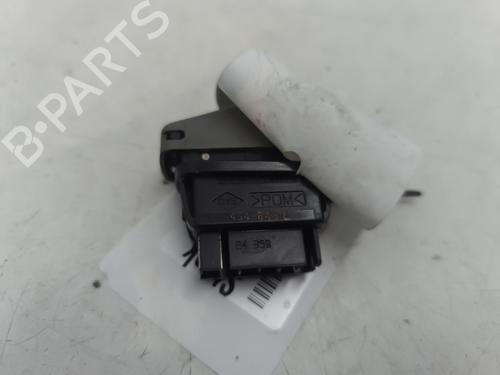 Used Right front window switch Right front window switch RENAULT TWINGO I (C06_) [1993-2012] 34527126 34527126